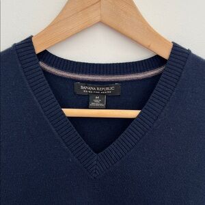 banana republic extra fine merino wool sweater in navy, mens medium